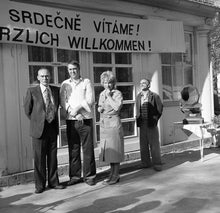 Lade das Bild in den Galerie-Viewer, Ein offenes Haus (3DVD)
