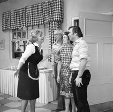 Lade das Bild in den Galerie-Viewer, Ein offenes Haus (3DVD)
