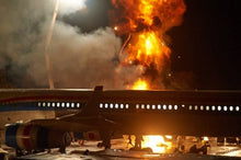 Lade das Bild in den Galerie-Viewer, Flug durchs Feuer (Blu-ray) (Air Crew – Die Besatzung) Cover B