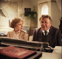 Lade das Bild in den Galerie-Viewer, Späte Ankunft (DVD)