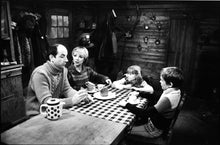 Lade das Bild in den Galerie-Viewer, Robinsons Hütte