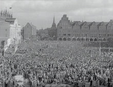 Lade das Bild in den Galerie-Viewer, Die DDR in Originalaufnahmen - Ostseewochen Rostock