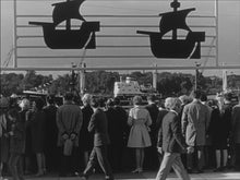Lade das Bild in den Galerie-Viewer, Die DDR in Originalaufnahmen - Ostseewochen Rostock