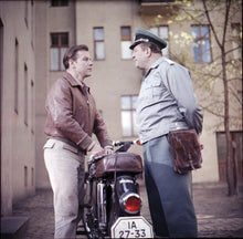 Lade das Bild in den Galerie-Viewer, Filmemacher