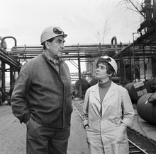 Lade das Bild in den Galerie-Viewer, Meister Falk - Der Gesamtzyklus Meine besten Freunde / Zeit ist Glück / Die Zeichen der Ersten (5 DVD)