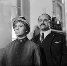 Lade das Bild in den Galerie-Viewer, Meister Falk - Der Gesamtzyklus Meine besten Freunde / Zeit ist Glück / Die Zeichen der Ersten (5 DVD)