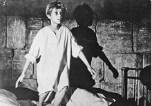 Lade das Bild in den Galerie-Viewer, Iwans Kindheit – Special Restored Edition (Blu-ray)
