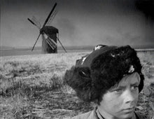 Lade das Bild in den Galerie-Viewer, Iwans Kindheit – Special Restored Edition (Blu-ray)
