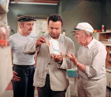 Lade das Bild in den Galerie-Viewer, Wie soll man Dr. Mráček ertränken? oder Das Ende der Wassermänner in Böhmen (DVD)
