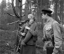 Lade das Bild in den Galerie-Viewer, Im Morgengrauen ist es noch still (Blu-ray)
