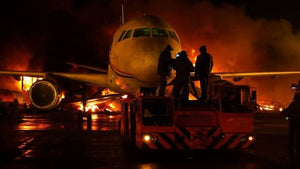 Flug durchs Feuer (Blu-ray) (Air Crew – Die Besatzung) Cover B
