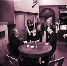 Lade das Bild in den Galerie-Viewer, Die Leute aus dem Roten Ross (DVD)
