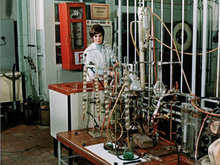 Lade das Bild in den Galerie-Viewer, DDR In Originalaufnahmen - Chemiekombinate der DDR: Leuna, Buna, Bitterfeld

