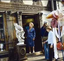 Lade das Bild in den Galerie-Viewer, Kunstraub
