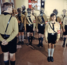 Lade das Bild in den Galerie-Viewer, Furcht und Elend des Dritten Reiches
