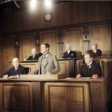 Lade das Bild in den Galerie-Viewer, Ernst Schneller (DVD)
