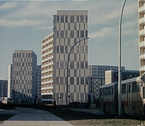 Die DDR In Originalaufnahmen-DDR Plattenbau