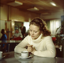 Lade das Bild in den Galerie-Viewer, Nora S.
